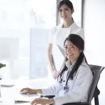 医師と看護師のポートレート